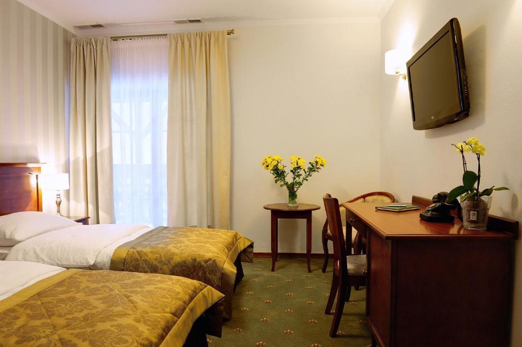 Hotel Kazimierski Zdroj Janowiec Cameră foto