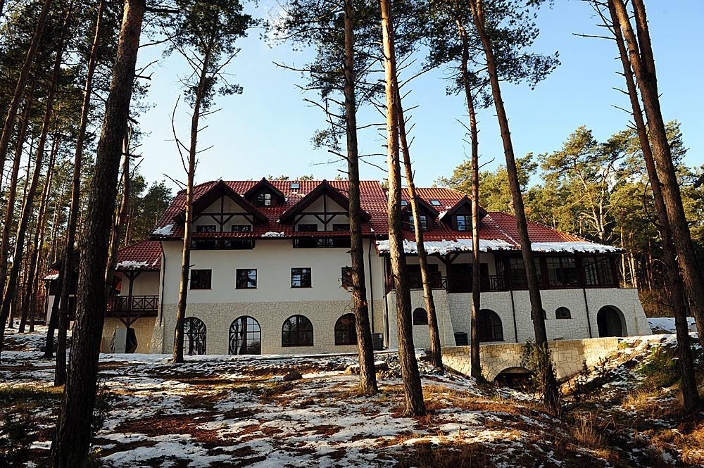 Hotel Kazimierski Zdroj Janowiec Exterior foto
